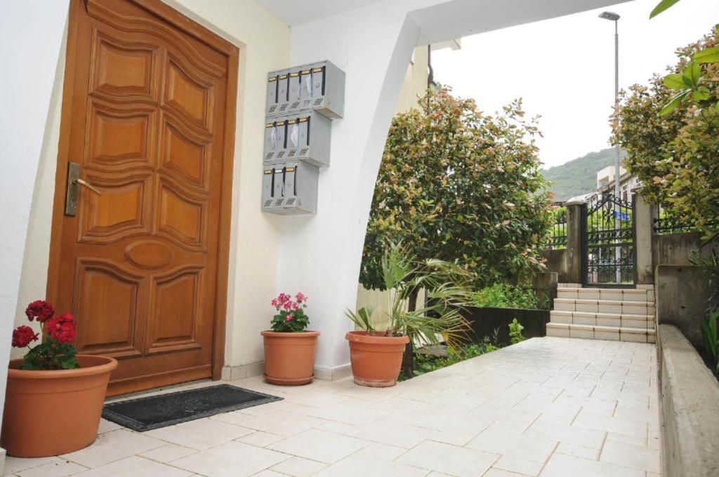 Apartment Jana Petrovac na moru Exterior foto